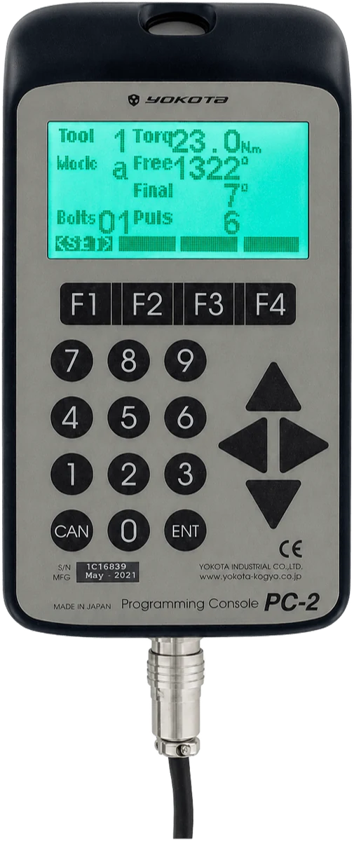 Consola de programación Yokota PC-2 con teclado y pantalla